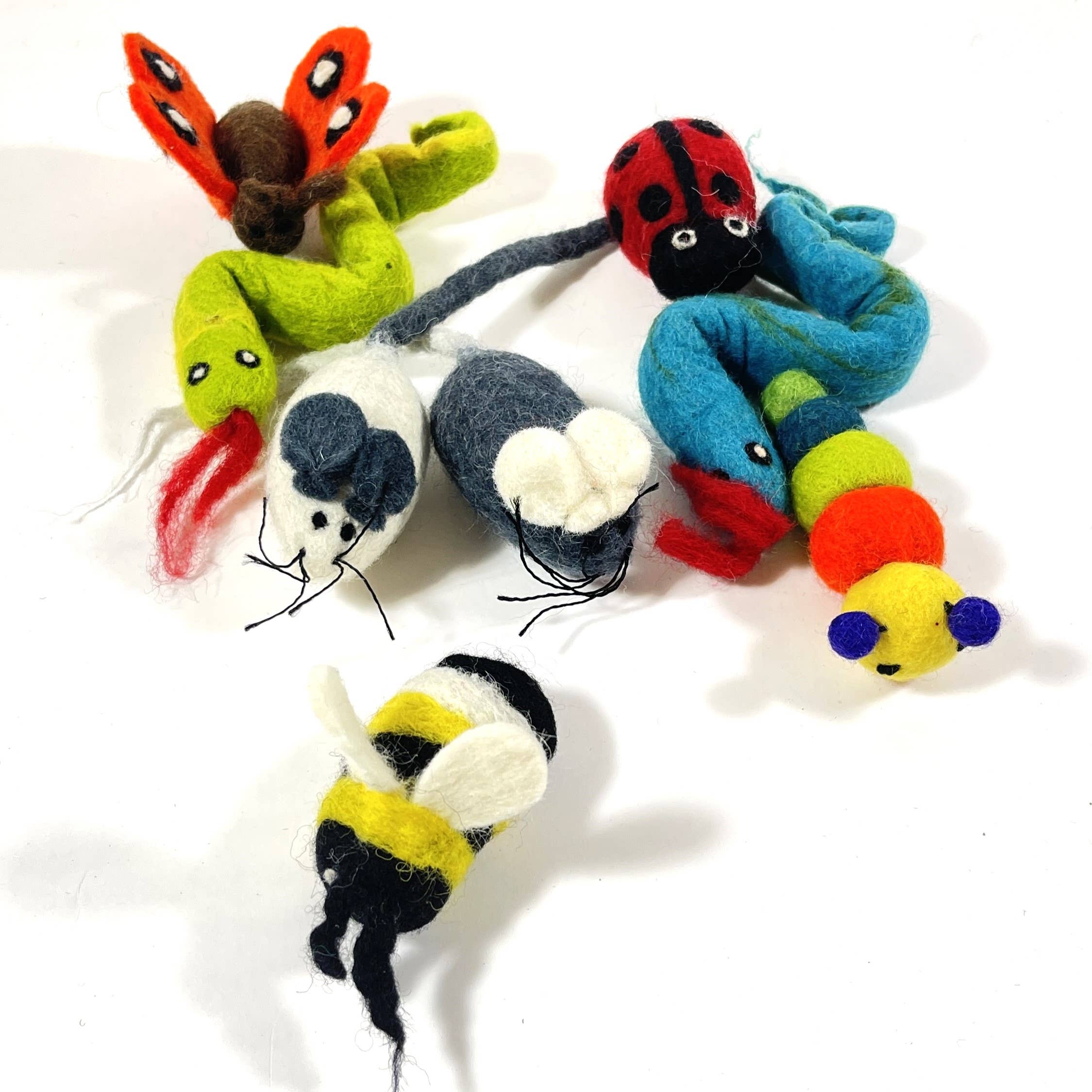 Backyard Cat Wool Pet Toy - 60 Asst. Counter Display